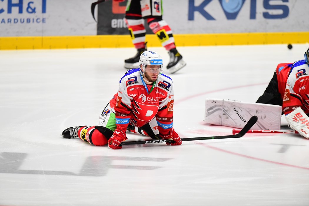 Tomáš Zohorna při své obnovené premiéře za Pardubice