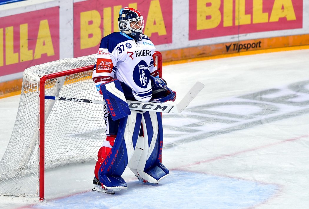 Vítkovický gólman Daniel Dolejš v brance