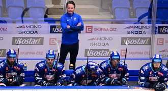 ONLINE: Kladno - Vsetín 0:0. První třetina branku nenabídla