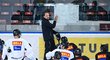 Trenér Pavel Gross již cepuje hokejisty Sparty před startem nové sezony