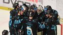 Karlovarští hokejisté oslavují vítězství