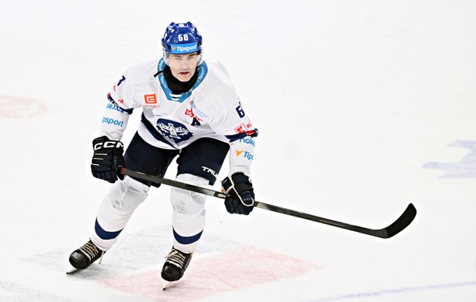 ONLINE: Pardubice hostí Kladno. Jágr hraje a je kapitán! Boj Plzně s Kometou o druhé místo ONLINE: Pardubice hostí Kladno. Jágr hraje a je kapitán! Boj Plzně s Kometou o druhé místo