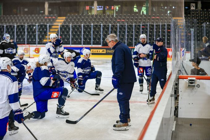 Konec krále Kamila. Na loajálního Horáčka v Kometě takový tlak nebude Konec krále Kamila. Na loajálního Horáčka v Kometě takový tlak nebude