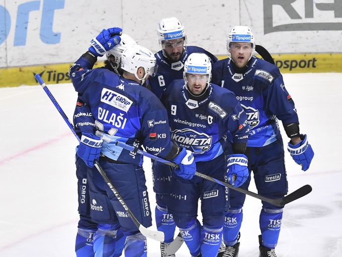 ONLINE: Mistr proti lídrovi tabulky. Sparta hraje s Plzní, Pardubice vyzvou Litvínov ONLINE: Mistr proti lídrovi tabulky. Sparta hraje s Plzní, Pardubice vyzvou Litvínov