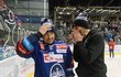 Tomáš Plekanec a Jaromír Jágr nešetří úsměvy po vyhrané baráži o extraligu