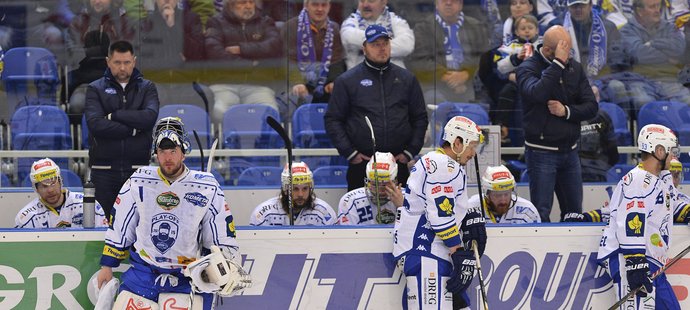 Hokejisté Brna smutní po inkasované brance od Litvínova