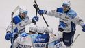 Hokejisté Komety Brno se radují z gólu v utkání proti Českým Budějovicím