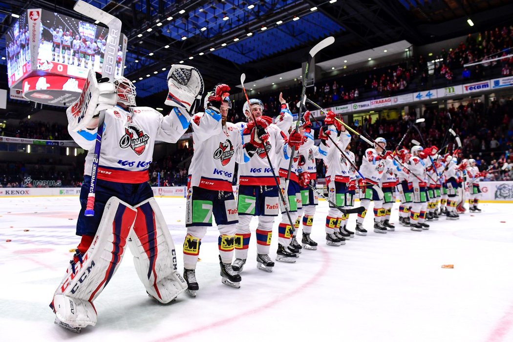 Hokejisté Pardubic mohli v baráži slavit další výhru, na domácím ledě porazili Motor České Budějovice 2:0