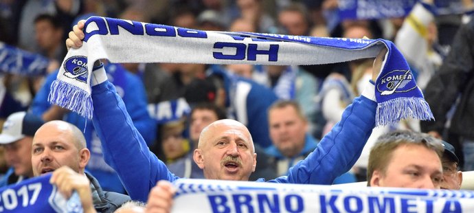 Brněnští fanoušci se radují z výhry nad Vítkovicemi