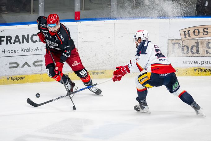ONLINE: Hradec - Pardubice 2:0. Litvínov hostí Kometu, dopolední výhra Ocelářů ONLINE: Hradec - Pardubice 2:0. Litvínov hostí Kometu, dopolední výhra Ocelářů