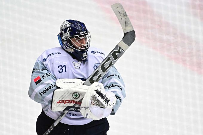 Malík vychytal Plzni derby: Já a šarvátky? Drž hubu a chytej. Mám jinou práci Malík vychytal Plzni derby: Já a šarvátky? Drž hubu a chytej. Mám jinou práci