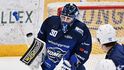 Brněnský brankář Aleš Stezka proti Kometě Brno