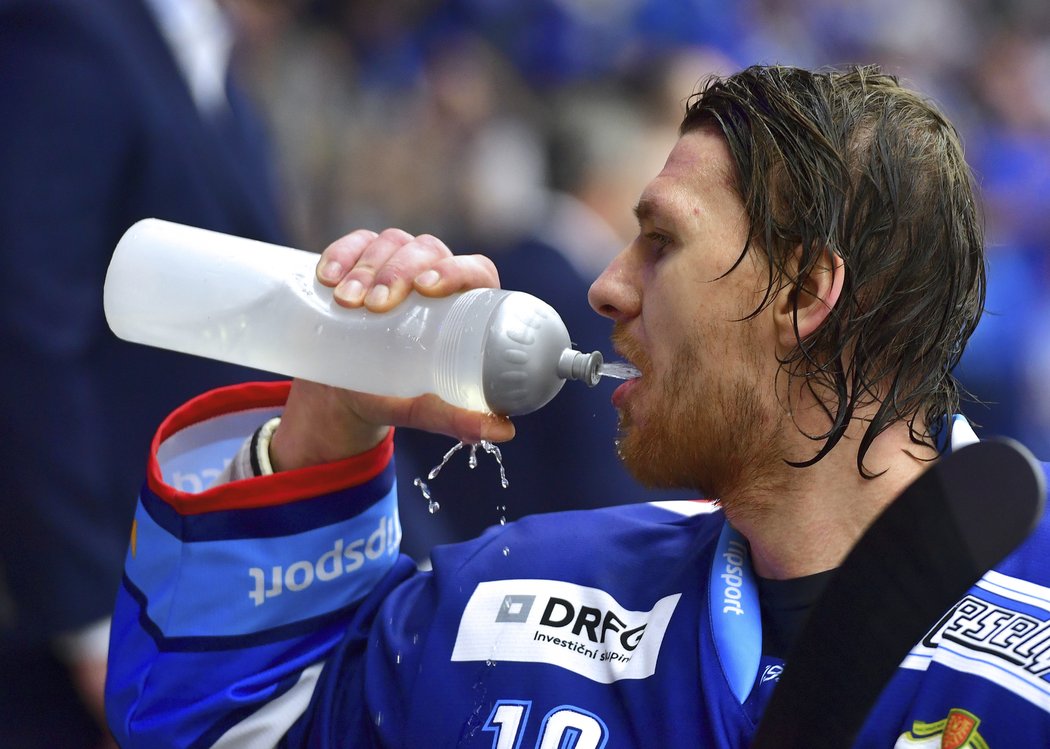 Martin Erat v semifinále extraligy Komety s Libercem