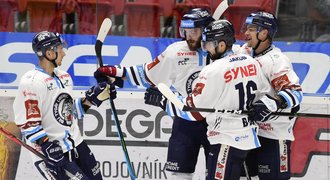 Liberec pod Augustou šlape. Smekám před Jiříčkem, cítím tam Straku a spol.