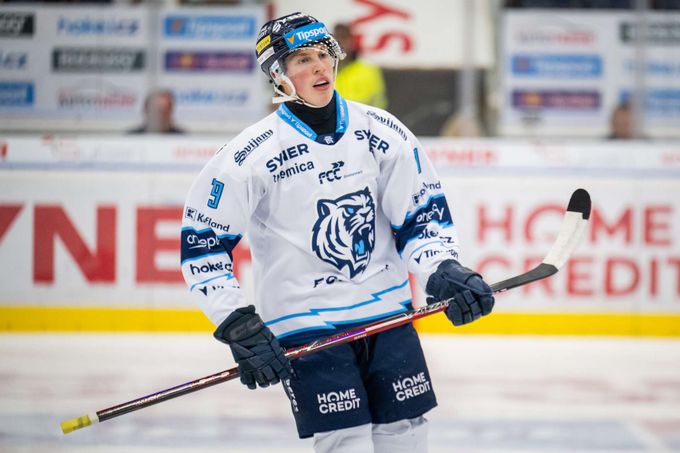 Galvas už hrál za Liberec: Chtěl jsem zůstat v NHL, ale řekli mi, že... Co mu poradil Crosby? Galvas už hrál za Liberec: Chtěl jsem zůstat v NHL, ale řekli mi, že... Co mu poradil Crosby?