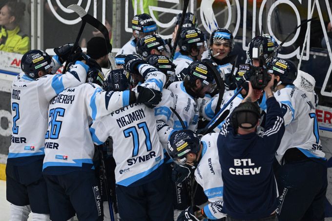 Hradec zpátky na zemi, utrápil ho vynikající Liberec. Ten slaví postup do čtvrtfinále Hradec zpátky na zemi, utrápil ho vynikající Liberec. Ten slaví postup do čtvrtfinále