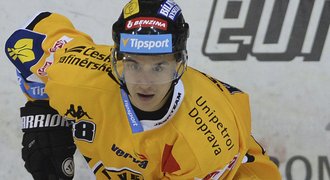 Kubát poprvé v KHL skóroval, dvě Poláškovy trefy nestačily