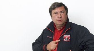 Hradecký boss Schön: Ostře o LM, trestání za fanoušky či novém kouči