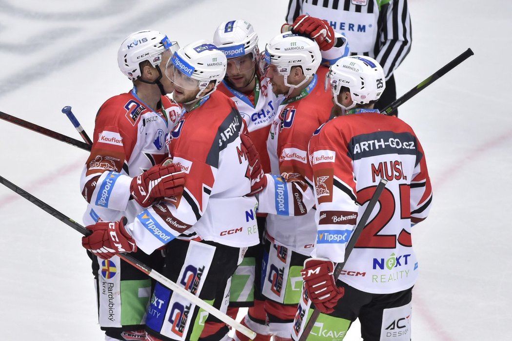 Pardubice slaví branku proti Třinci