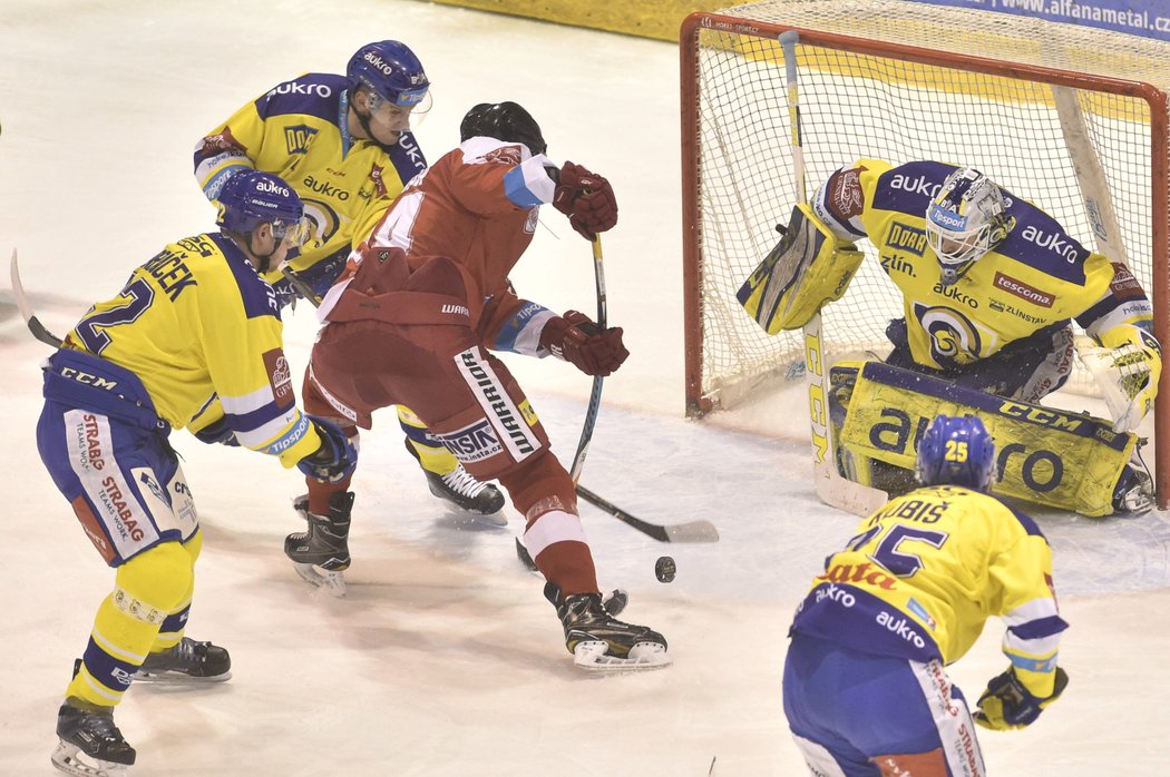 Předkolo play off odstartovalo soubojem mezi Olomoucí a Zlínem