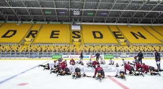 Sparta a Litvínov se před Open Air bojí deště. Fotbalisté museli do parku