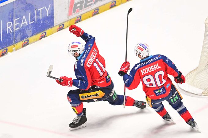 ONLINE: Dynamo vede v derby, Motor - Sparta 3:1. Litvínov drtí mistra 6:2 ONLINE: Dynamo vede v derby, Motor - Sparta 3:1. Litvínov drtí mistra 6:2