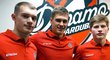 Do topících se Pardubic míří na zkoušku trojice mladých ruských hráčů - Ilja Děrvuk, Anton Kovaljov a Dmitrij Žukenov
