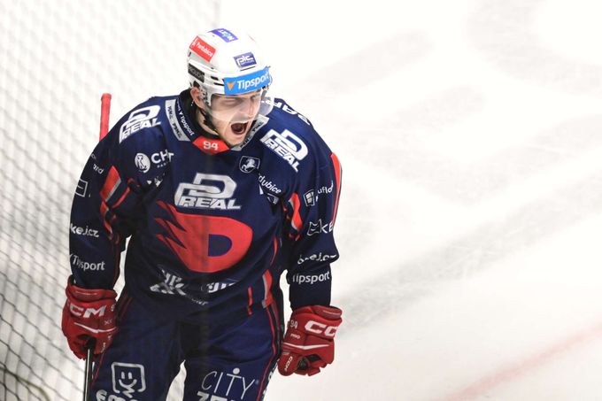 ONLINE: Dynamo - Sparta 1:1, Lauko vyrovnal. Liberec drtí Motor 5:0, mistr prohrává ONLINE: Dynamo - Sparta 1:1, Lauko vyrovnal. Liberec drtí Motor 5:0, mistr prohrává