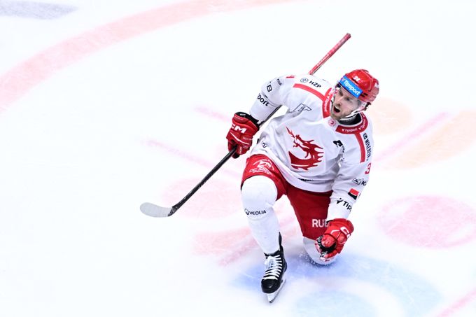 Extraligový šampion propadl kolu. Tři tisíce kilometrů, etapy z Gira: Jezdím i u seriálů Extraligový šampion propadl kolu. Tři tisíce kilometrů, etapy z Gira: Jezdím i u seriálů