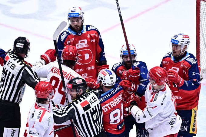 Krutá atmosféra a špinavý boj: emoce bublaly. Žabka se omluvil, Dynamo chce klid Krutá atmosféra a špinavý boj: emoce bublaly. Žabka se omluvil, Dynamo chce klid