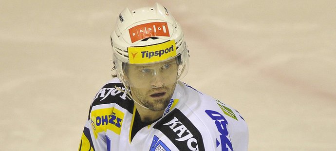 Někdejší hráč NHL a slovenský reprezentant Róbert Petrovický v této sezoně dohrál, kvůli otřesu mozku se ve finále play off v dresu Komety už neobjeví