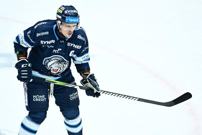 Úleva pro trenéry před olympiádou, Šimek bude OK. Informace z Varů jsou však horší Úleva pro trenéry před olympiádou, Šimek bude OK. Informace z Varů jsou však horší