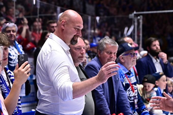 Zábranský reaguje na kritiku: Nikdo nám do sestavy mluvit nebude! Čonka? Toho pána neznám Zábranský reaguje na kritiku: Nikdo nám do sestavy mluvit nebude! Čonka? Toho pána neznám