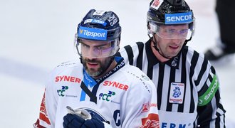 Další trest pro Liberec. Kapitán Jelínek vynechá dva zápasy finále