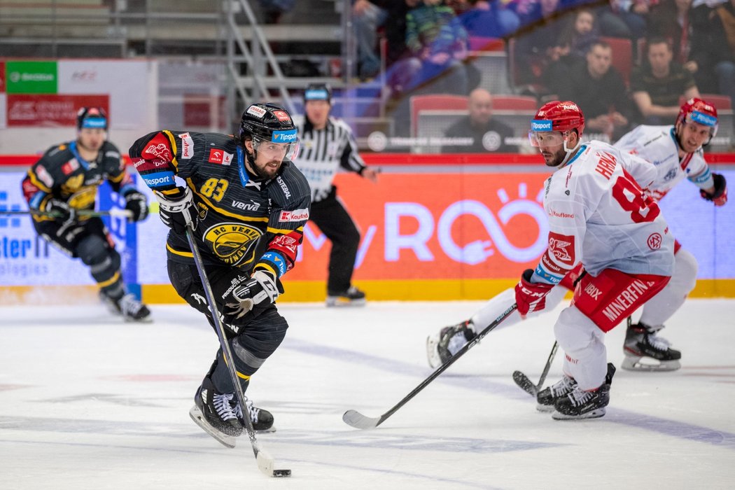 Litvínovský útočník Šimon Stránský v zápase předkola play off proti Třinci