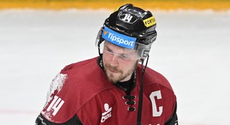 Chlapík o rivalitě s Pardubicemi: Ze jmen zesraní nejsme. Zájem z NHL? Možnost byla Chlapík o rivalitě s Pardubicemi: Ze jmen zesraní nejsme. Zájem z NHL? Možnost byla