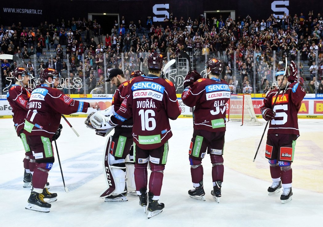 Hokejisté Sparty museli skousnout rychlé vypadnutí v předkole play off, s Vítkovicemi padli 1:3 na zápasy