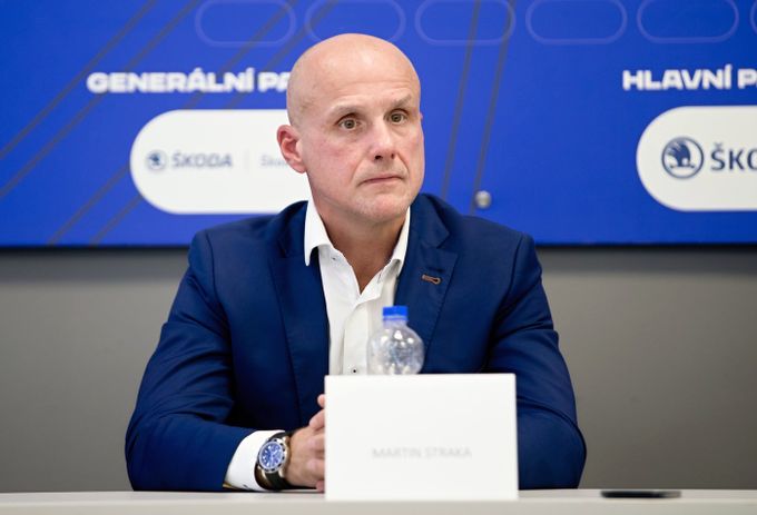 Jandač bude do listopadu chybět na střídačce Plzně. Není to one-man show, říká Straka Jandač bude do listopadu chybět na střídačce Plzně. Není to one-man show, říká Straka