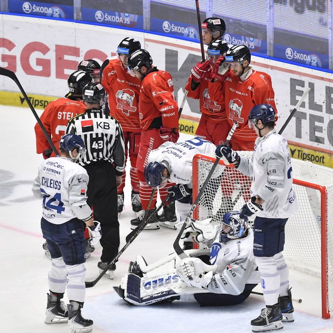 Plzeň - Olomouc 2:3. Dva góly během 23 sekund rozhodly, chvála pro mladého brankáře Plzeň - Olomouc 2:3. Dva góly během 23 sekund rozhodly, chvála pro mladého brankáře
