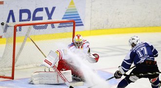 SESTŘIHY: Pardubice rozdrtily Zlín 6:2, Plzeň přejela Třinec