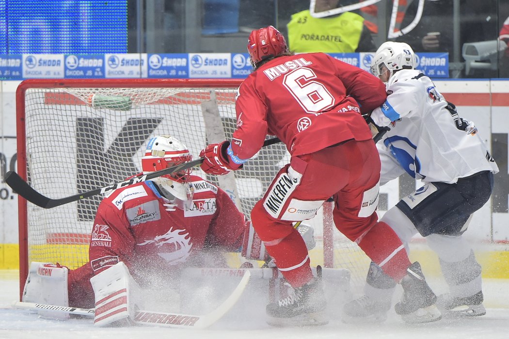 První gól šestého semifinále vstřelil Jakub Pour.