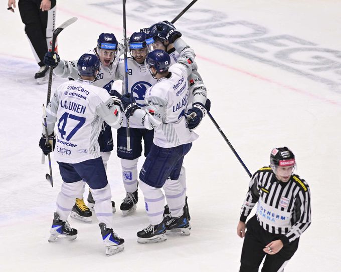 ONLINE: Plzeň - Vítkovice 3:0. Abdulův faul přichází hosty draho, Teplý zvyšuje ONLINE: Plzeň - Vítkovice 3:0. Abdulův faul přichází hosty draho, Teplý zvyšuje