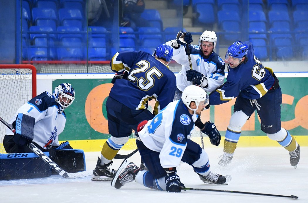 Jaromír Jágr naskočil v přípravě do utkání s Plzní