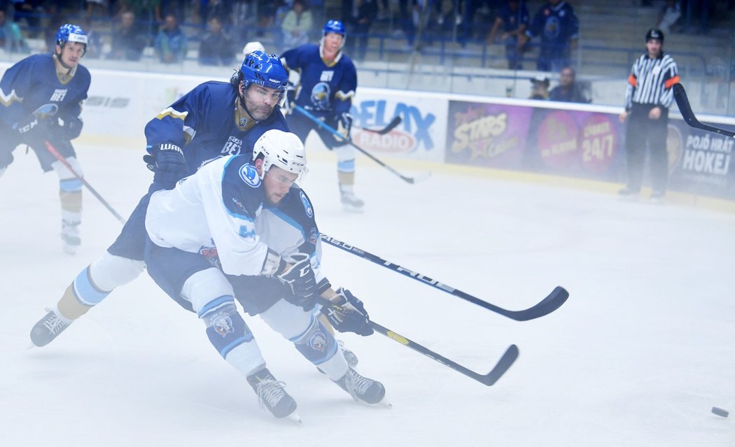 Jaromír Jágr naskočil v přípravě do utkání s Plzní