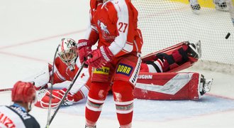 Hradec smetl Olomouc 6:0, Třinec i Plzeň nestačily na týmy z první ligy