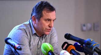 Šéf Řezníček o extralize: Bojím se, venku je všechno pod omikronem