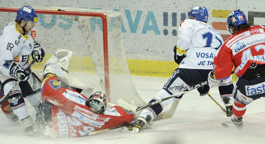 Semifinále play off hokejové extraligy HC Vítkovice Steel - HC Eaton Pardubice