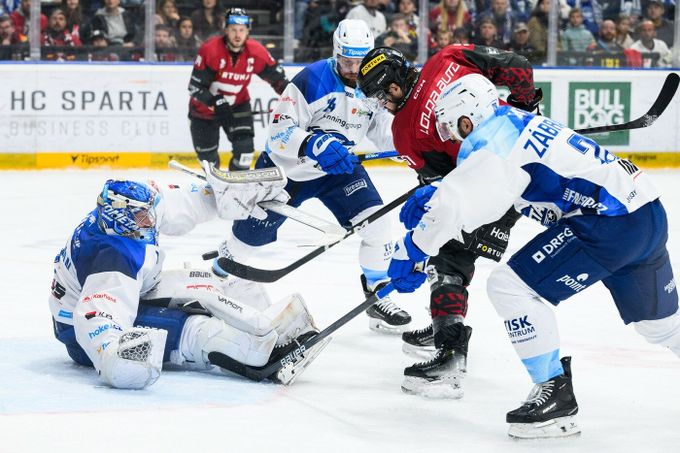 ONLINE: Sparta - Kometa 0:1. Souboj sousedů v tabulce, šlágr otevřel Flek ONLINE: Sparta - Kometa 0:1. Souboj sousedů v tabulce, šlágr otevřel Flek