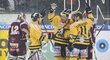 Hokejisté Litvínova se radují z vedení 2:0 proti Spartě