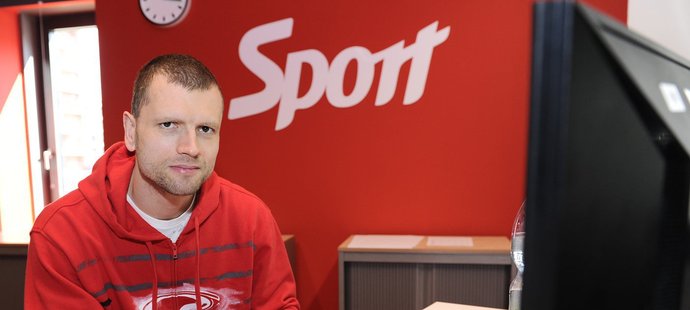 Michal Broš dorazil na online rozhovor se čtenáři iSport.cz do redakce